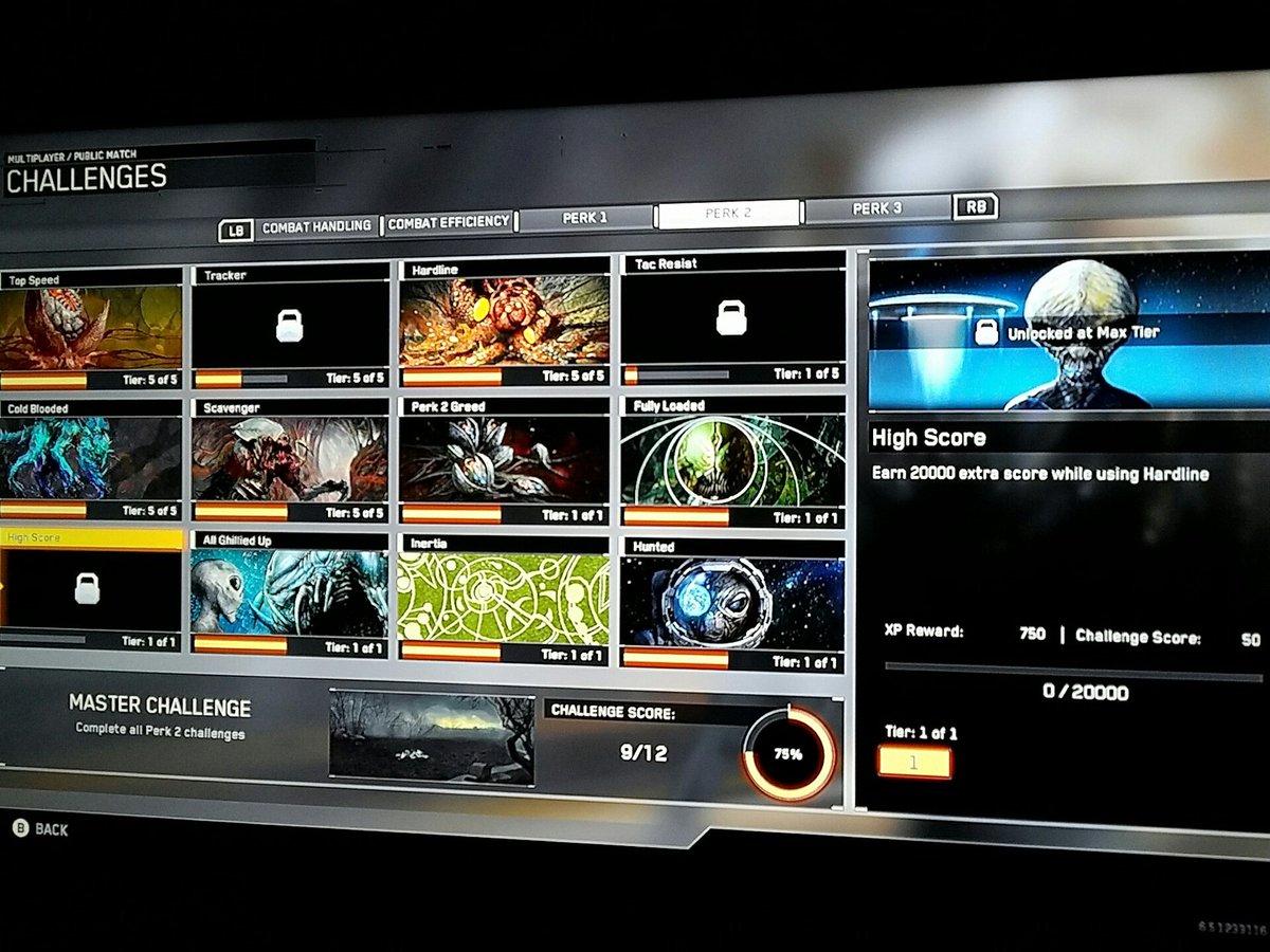 Mitchell______'s tweet photo. @CallofDuty @charlieINTEL @InfinityWard is the "High Score" Perk 2 Challenge glitches? I run Hardline and never get any "extra score"? https://t.co/H1ZafaHYwA