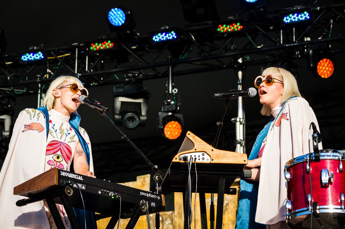 Winnipegfolk's tweet photo. #ChrisPicksTop10 Performances 2016: @ilovelucius at #WFF2016 #FolkFestHappy – Photo: Jenn Kostesky https://t.co/OhdqAXXbM4