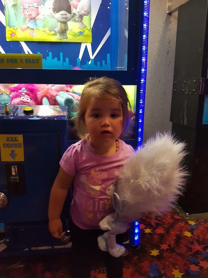 StephenClarkeNZ's tweet image. So Miss 2-year-old shows her 5-year-old sister how it's done and Guy Diamond is her fav @Trolls character! #WithIntent #GuysComingHome