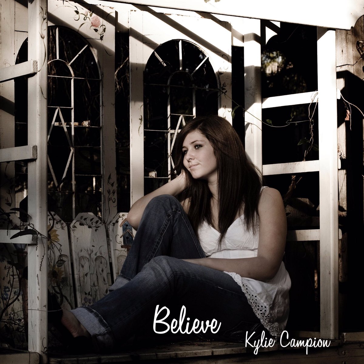 New #SingleOfTheMonth out today! Check it out on itunes and Spotify! Hope you enjoy! itun.es/us/avO6gb
