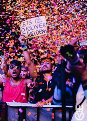 kela_shubham's tweet photo. @Style_Cracker @SunburnFestival me and my rave partner @its_patond At a music festival❤️😍 Front row ravers😍❤️ #SunburnWithStyleCracker https://t.co/k3ehlevRod