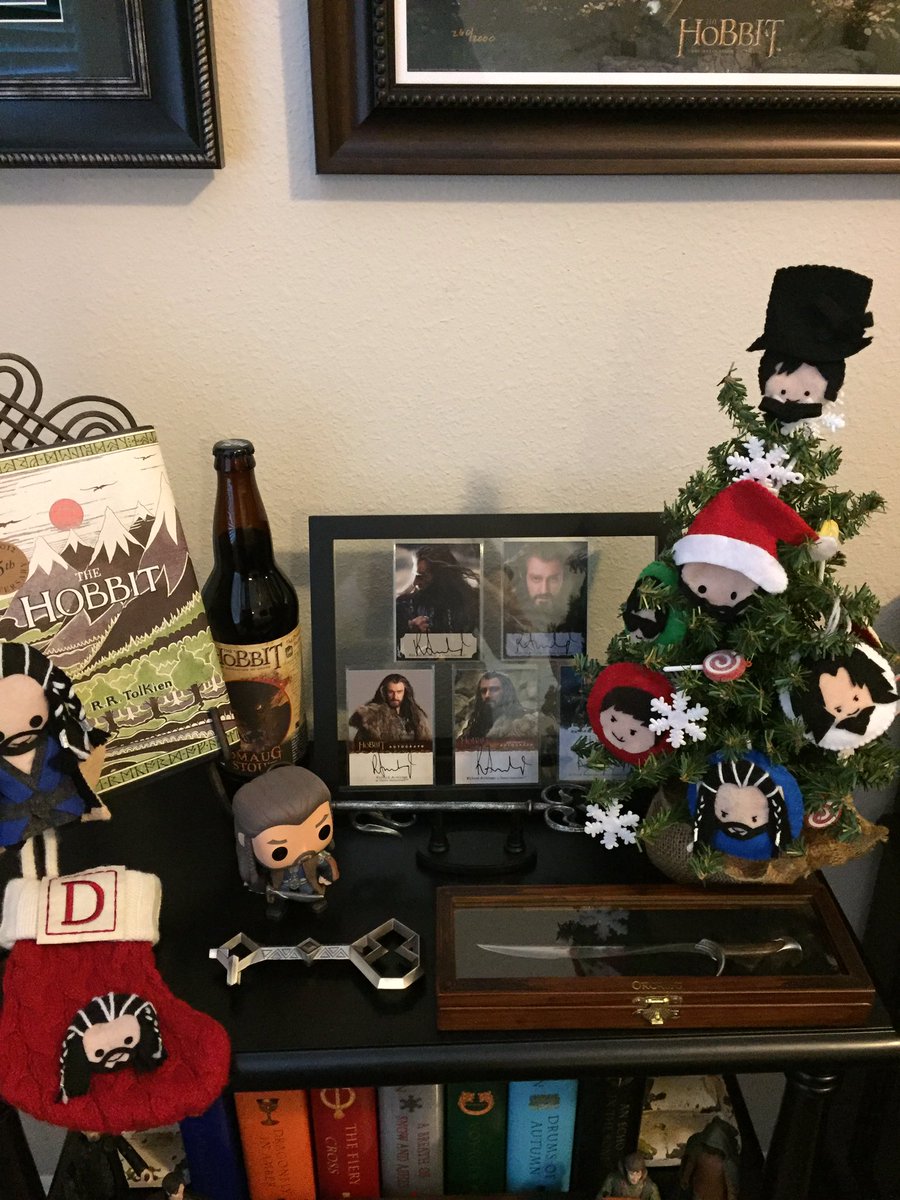widoedm53's tweet photo. @_sinnamin Here's my two:
#MyXmasTree ๐ฒโบ https://t.co/iLxT5I4imA