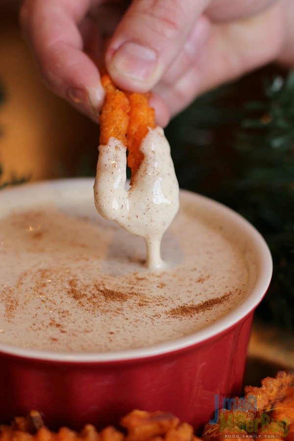funlearninglife's tweet photo. This sounds so GOOD! Sweet Potato Fries with Toasted Marshmallow Dip! #NomNomNom #GetInMyBelly #ad 
https://t.co/HjbjO7HAbW https://t.co/jJGQRNVVYA