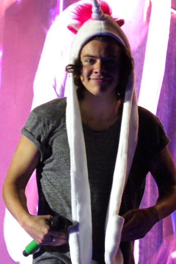fangirllwt's tweet photo. I will post 59067 1D photos , MAKE SURE YOU RT FOR VOTE , HARRY STYLES
#NOW2016 #NEWOneDirection 59067//16 https://t.co/CQj9x15K3O