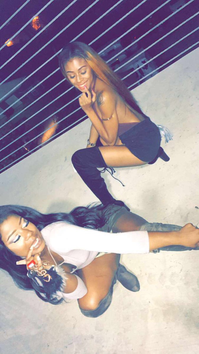 xBreeGObananas's tweet photo. Your Favorite Bestie π https://t.co/2usqshGcQx