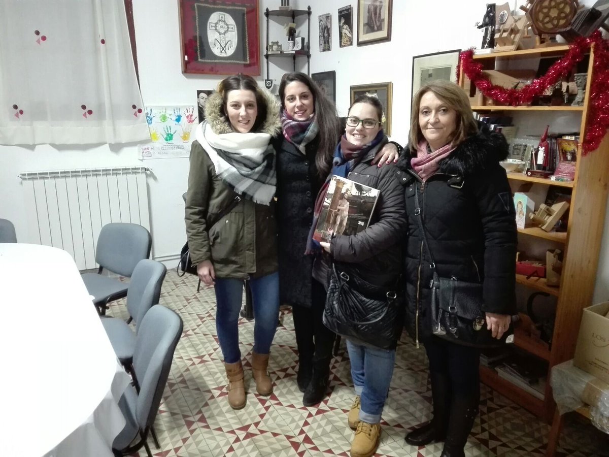 lacolumnazgz's tweet photo. Gracias a todos participantes y Enhorabuena a los ganadores y agradecer a todos la Cofradias colaboradoras. https://t.co/IkBblE3NsX