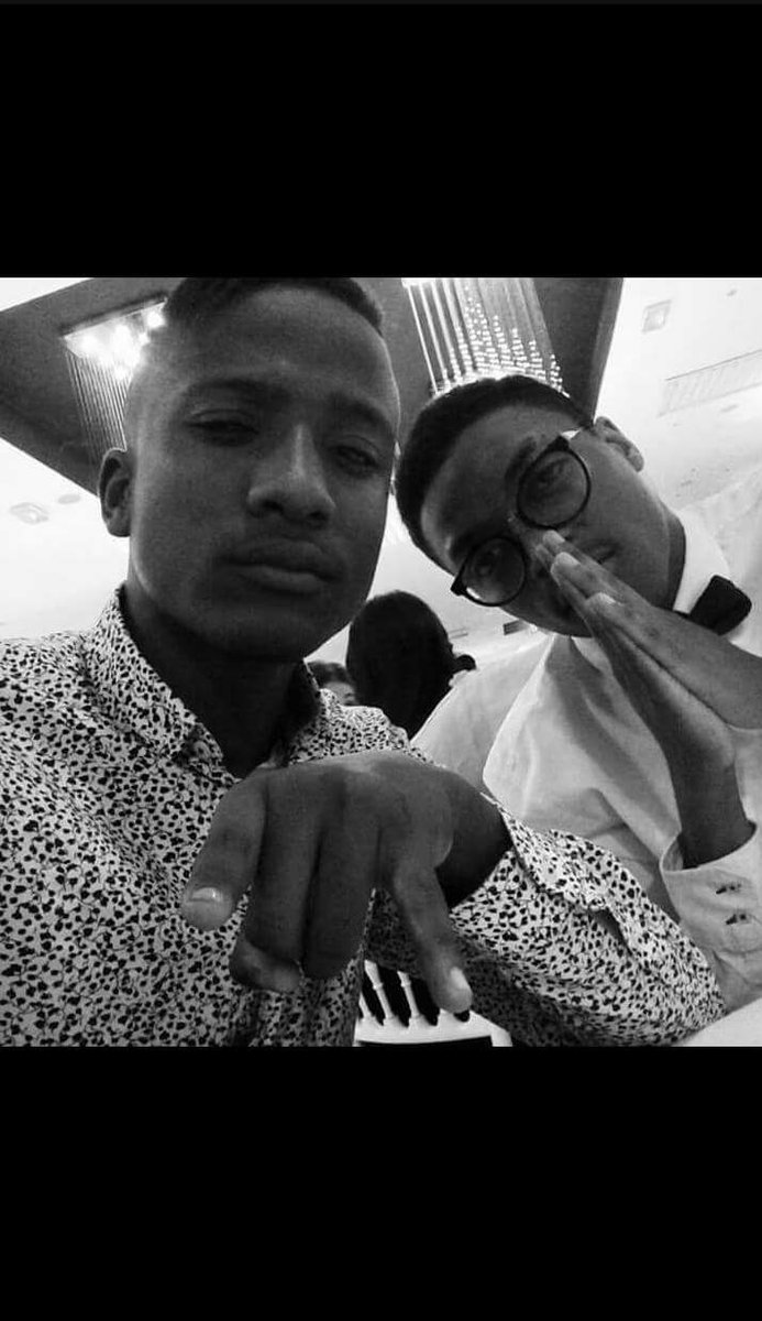 hustler_records's tweet photo. Jetez un coup d'œil au #freestyle #Saf artiste #hustler #videoofficiel #rap #rappeur #prod #producer #facebook
https://t.co/YPTOw0riZJ https://t.co/EMWTB84Jhq