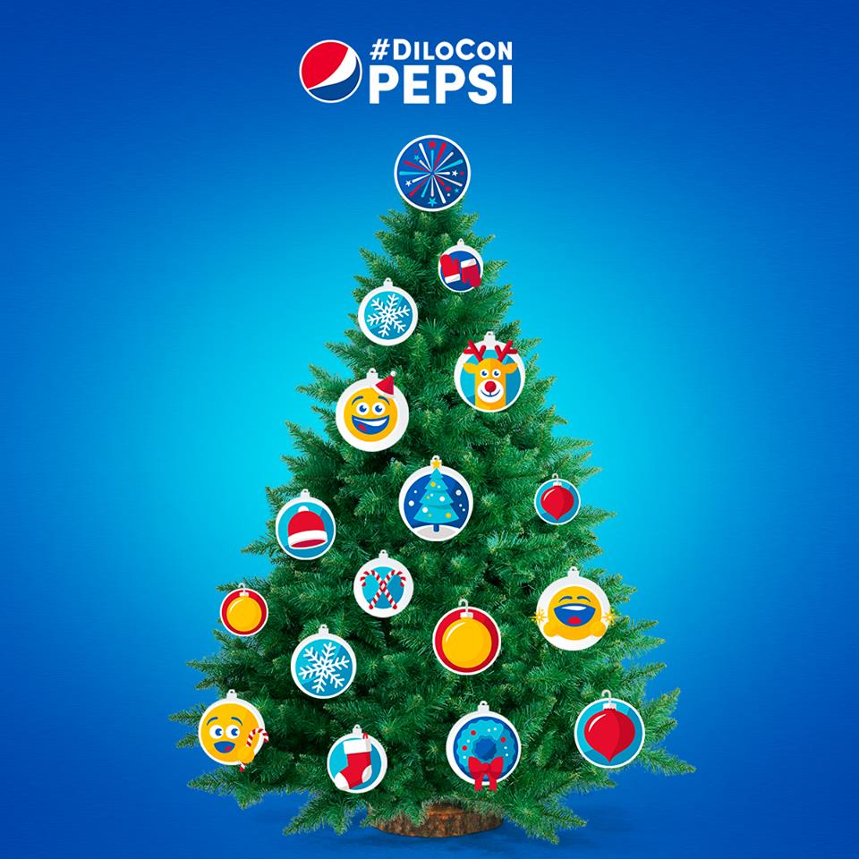 PepsiPuertoRico's tweet photo. ¿Cuál es el tema de tu arbolito de Navidad este año? El nuestro es #PepsiEmojis :) #DiloConPepsi https://t.co/clytf71Dc1
