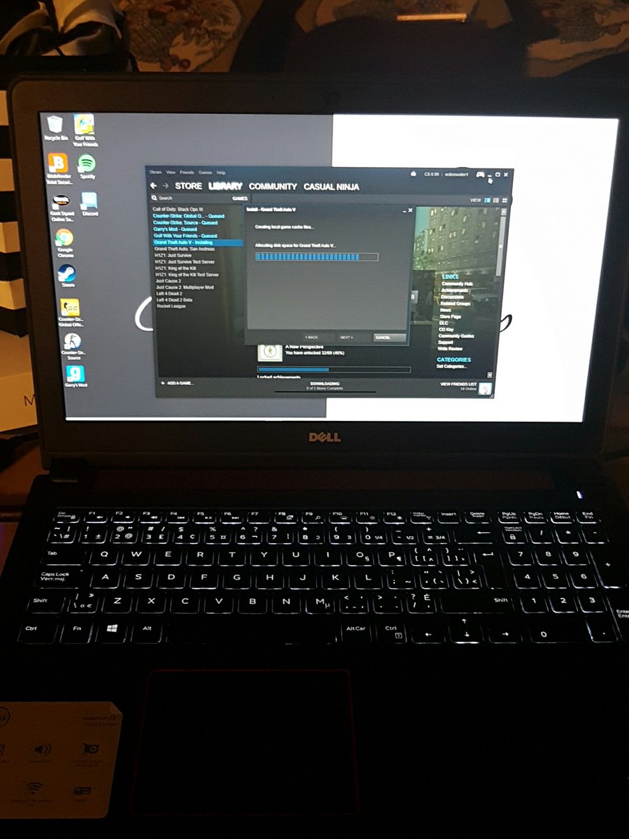 RichDCM's tweet photo. Start of a new beginning and a new laptop lol https://t.co/4fs1CoYogL
