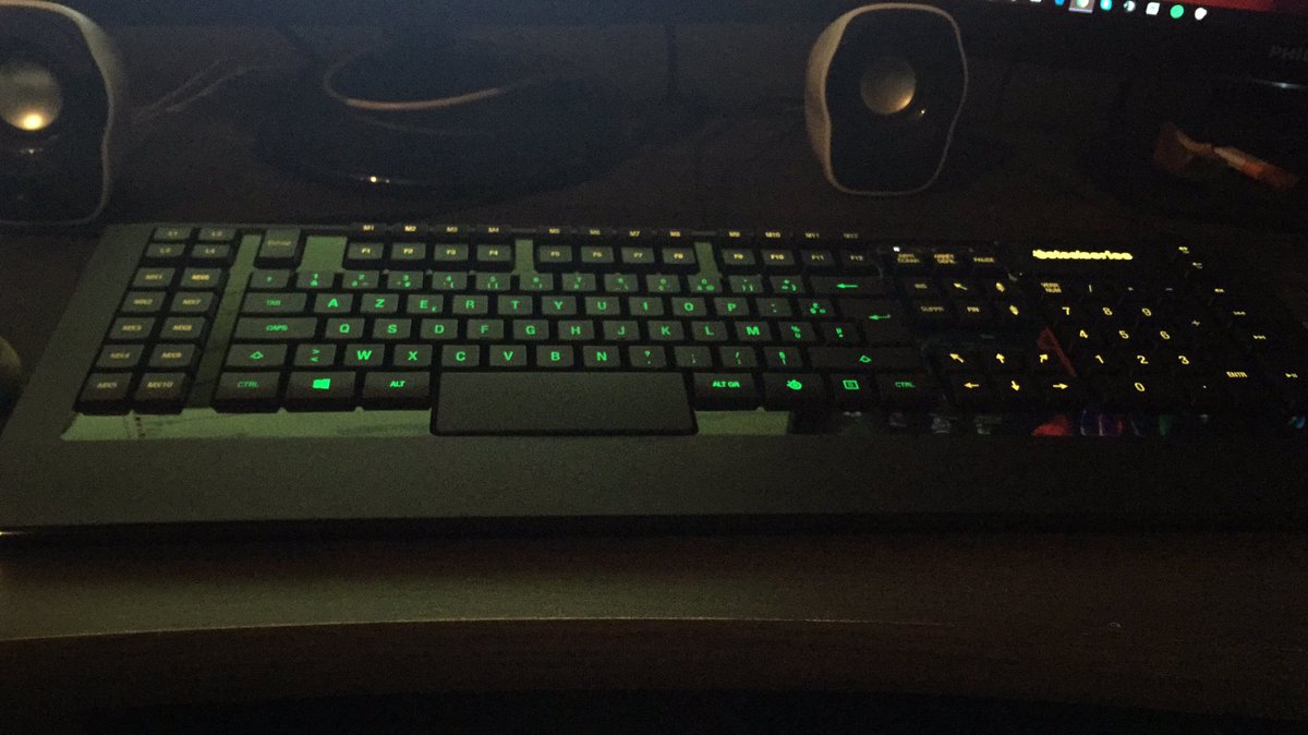 Upgraded my keyboard! Look at this 😍👌🏼 #steelseries #apex350 <a href="/SteelSeries/">SteelSeries</a>