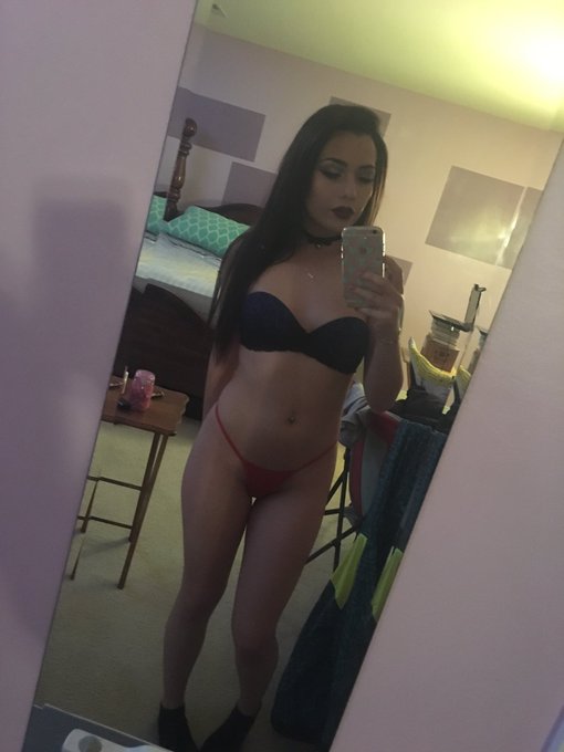 Getting online here shortly :) #mfc #letsplay https://t.co/bnIXpIWoo3<a href="/tag/mfc"class="tags">#mfc</a><a href="/tag/letsplay"class="tags">#letsplay</a>