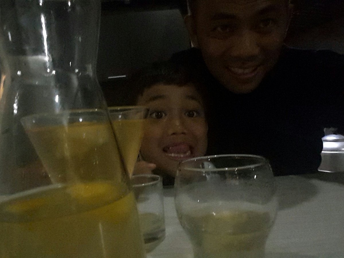 Pagi2 lemon madu ajah ya a...