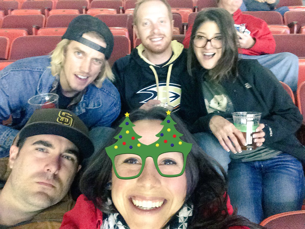 SDlizzyb's tweet photo. #GullsLive #ProtectTheNest https://t.co/ByffZAXrdL