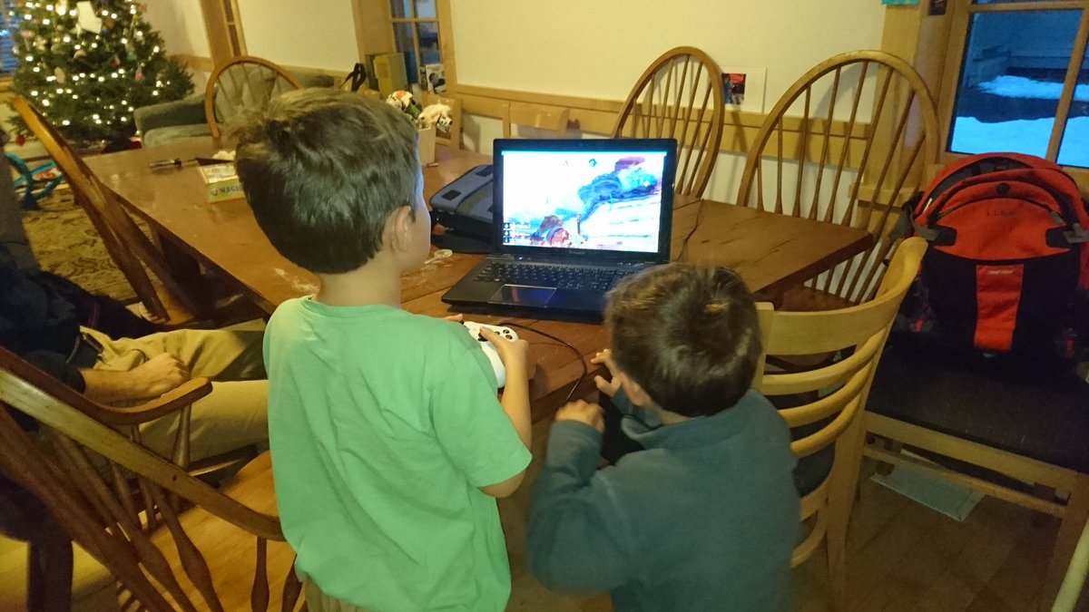 BroadEmbrace's tweet image. Hey I'm a game dev and I worked on a game and my cousin's kids are playing it. What is happening?