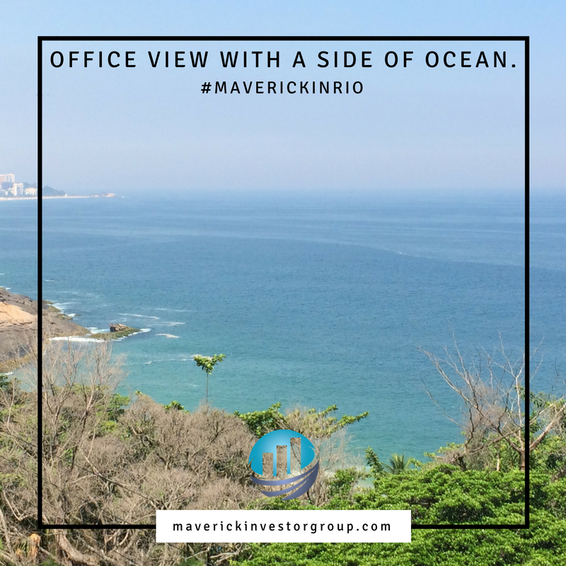 InvestMaverick's tweet photo. The Monday after the holidays is always rough, but this view is making it a little better. 😊😊👌

#MondayOffice #OfficeView #MaverickInRio https://t.co/bQXZqrAqym