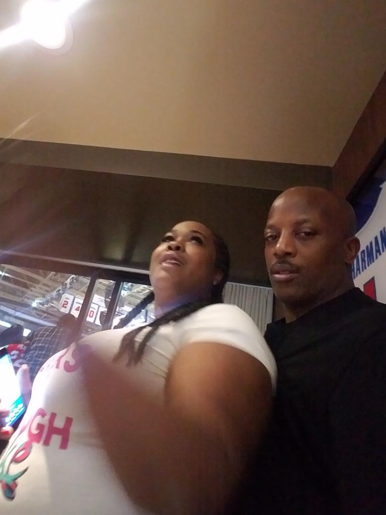 In the suite chillen #lastdaysof PALACE