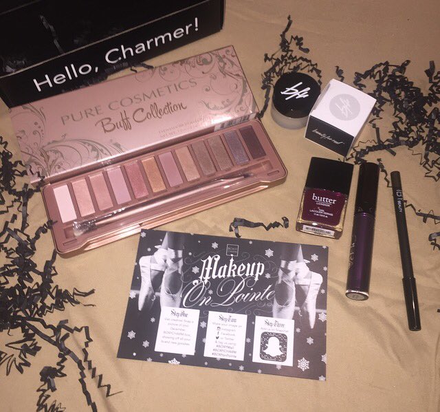 il0veemomo's tweet photo. December #Boxycharm #BoxyOnPointe #boxymail #makeuponpointe ππ€Άπ»πβ€ @boxycharm https://t.co/DuYs3g3CkJ
