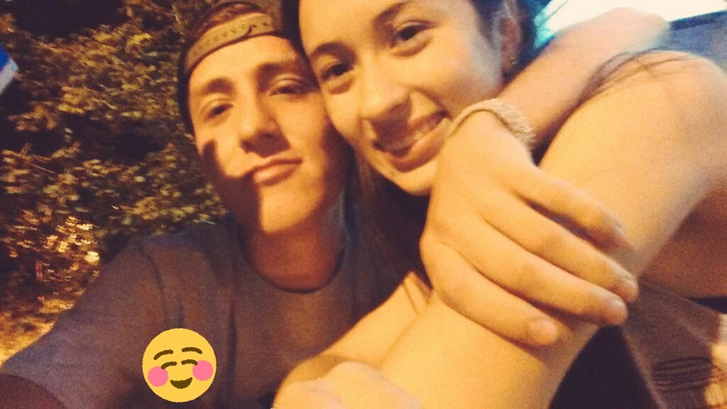 arielpollera's tweet photo. Puedo haber tenido cosas malas estés año!! Pero vos hacías q todo sea perfecto! Sos lo mejor del mundo ! #sosmimundo sin dudas https://t.co/WEjWT1YX0E