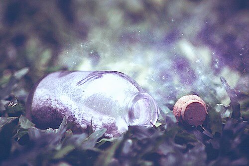 Killian_Jns's tweet photo. La mala hierba, nunca muere.
He vuelto desde el propio infierno.
¿Un RT para darme a conocer?
~ Nuevo en #FreeFol ~
— Rol medio/extenso. https://t.co/2UjSc9FBI0