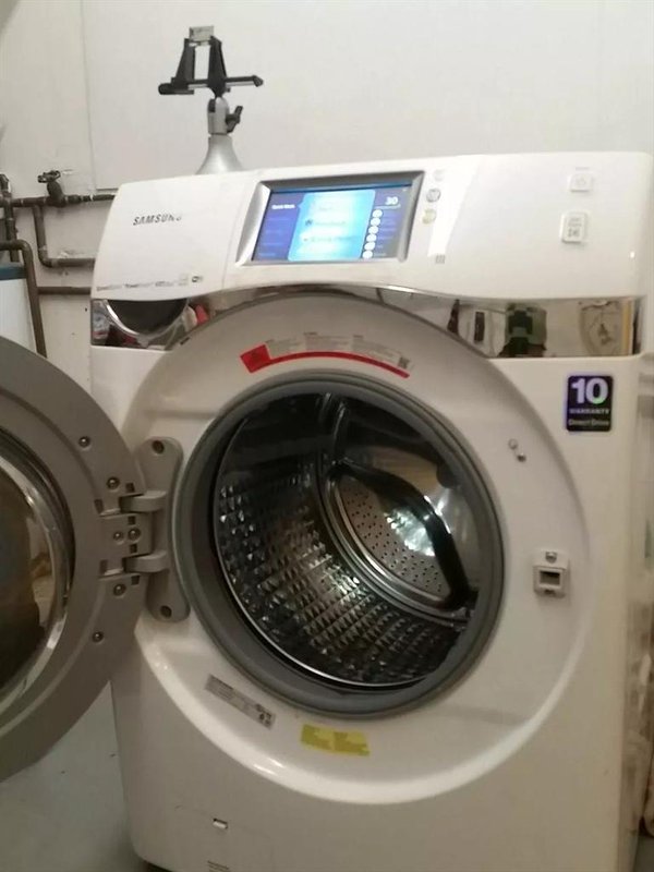 Metaballo's tweet photo. @mcsole here is my #BitWasher it takes #bitcoin to wash &amp; pays for it's own water and soaps with bitcoin. Free clothes cleaning is bad? https://t.co/04S9EdfR2T