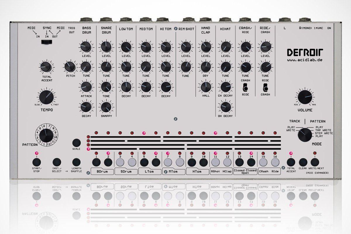 RolandBlack's tweet photo. Acidlabs Detroit TR 909 clone where are you? https://t.co/UYn982Gl3K