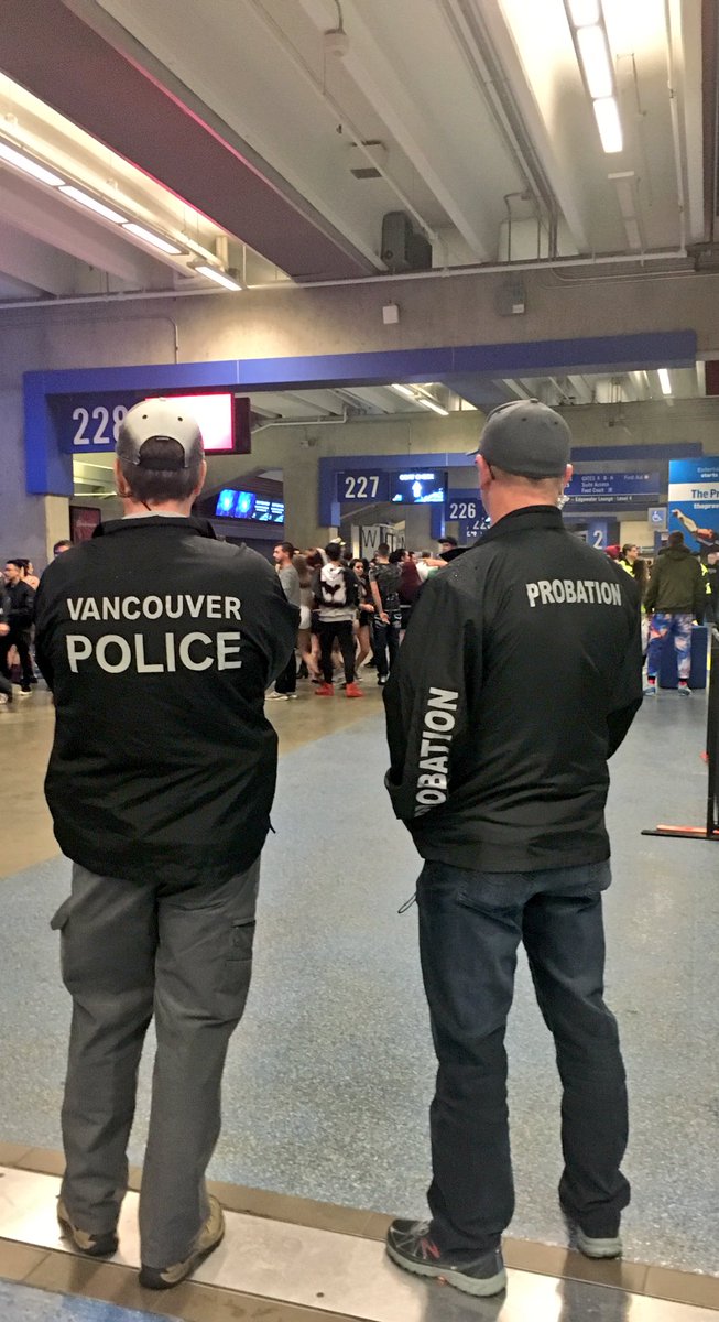 Canuckula's tweet image. Policing #CONTACT2016 tonight.