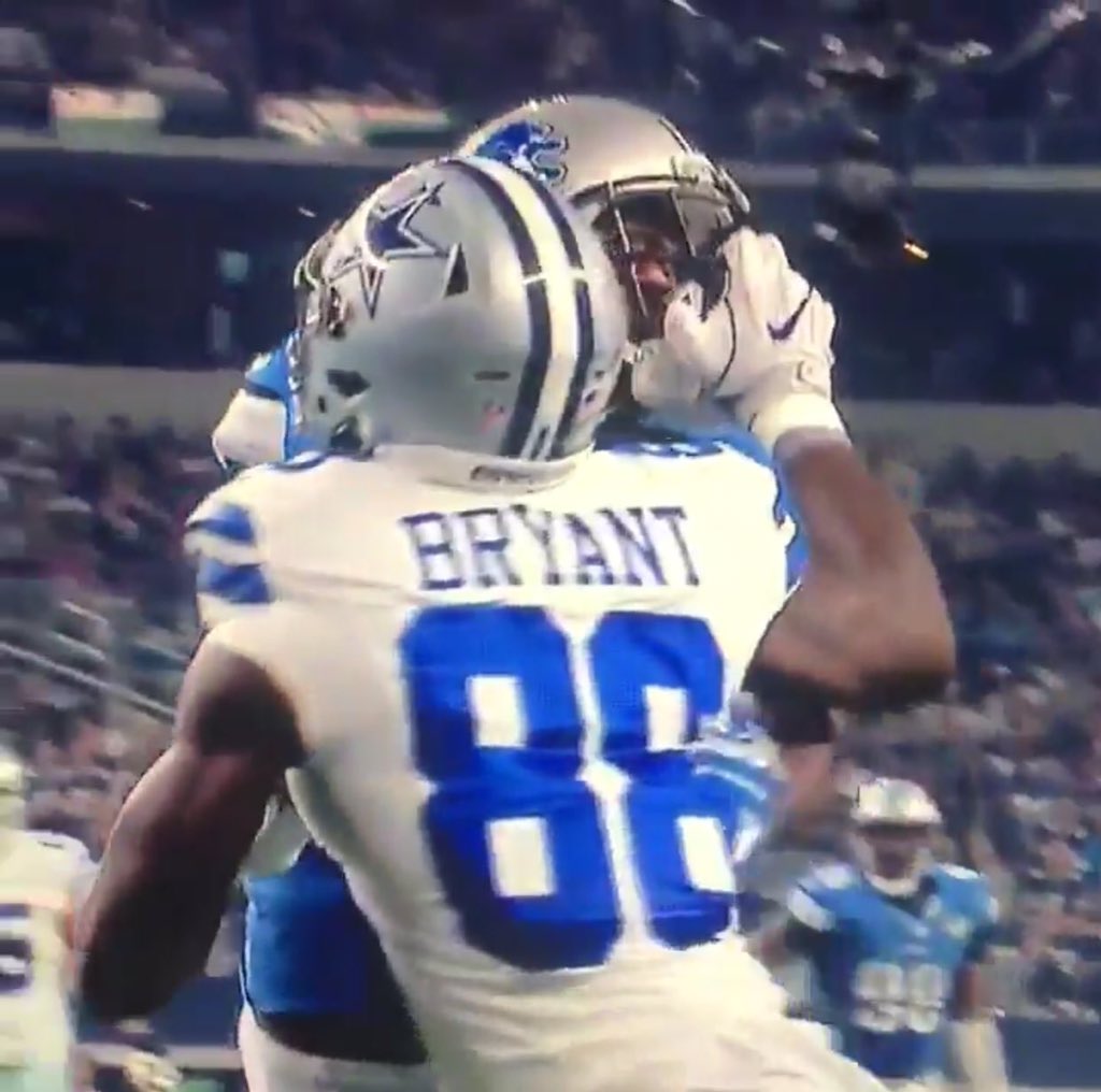 DrunkMattyP's tweet photo. 🤔🤔🤔🤔🤔🤔 THEY AT IT AGAIN BOYS WE GOTTA BEAT EM BOTH #DetroitVsEverybody #LetsFuckingDrink https://t.co/aZpNg4KzbD