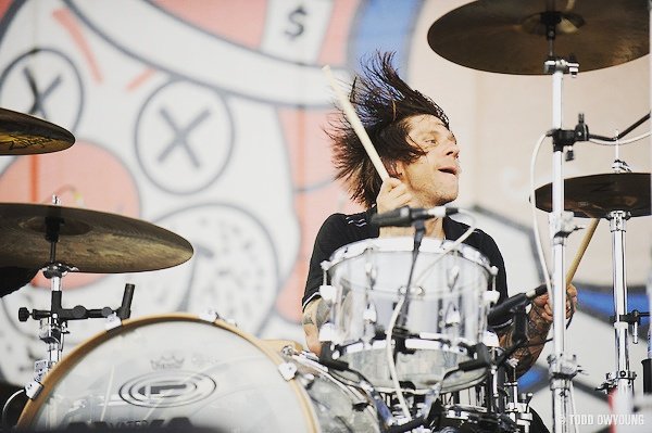 PoetAnderson001's tweet image. #atomwillard #angelsandairwaves