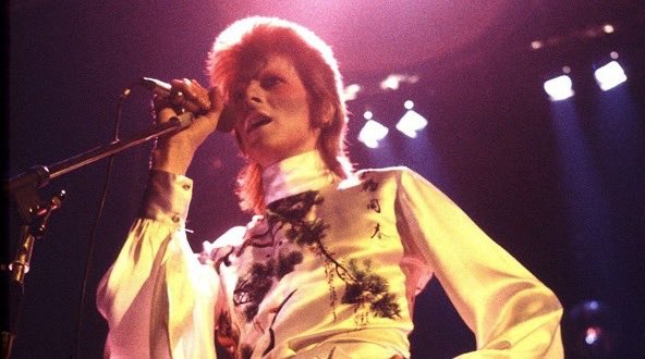 bowiebatch's tweet image. have you ever seen something so beautiful???