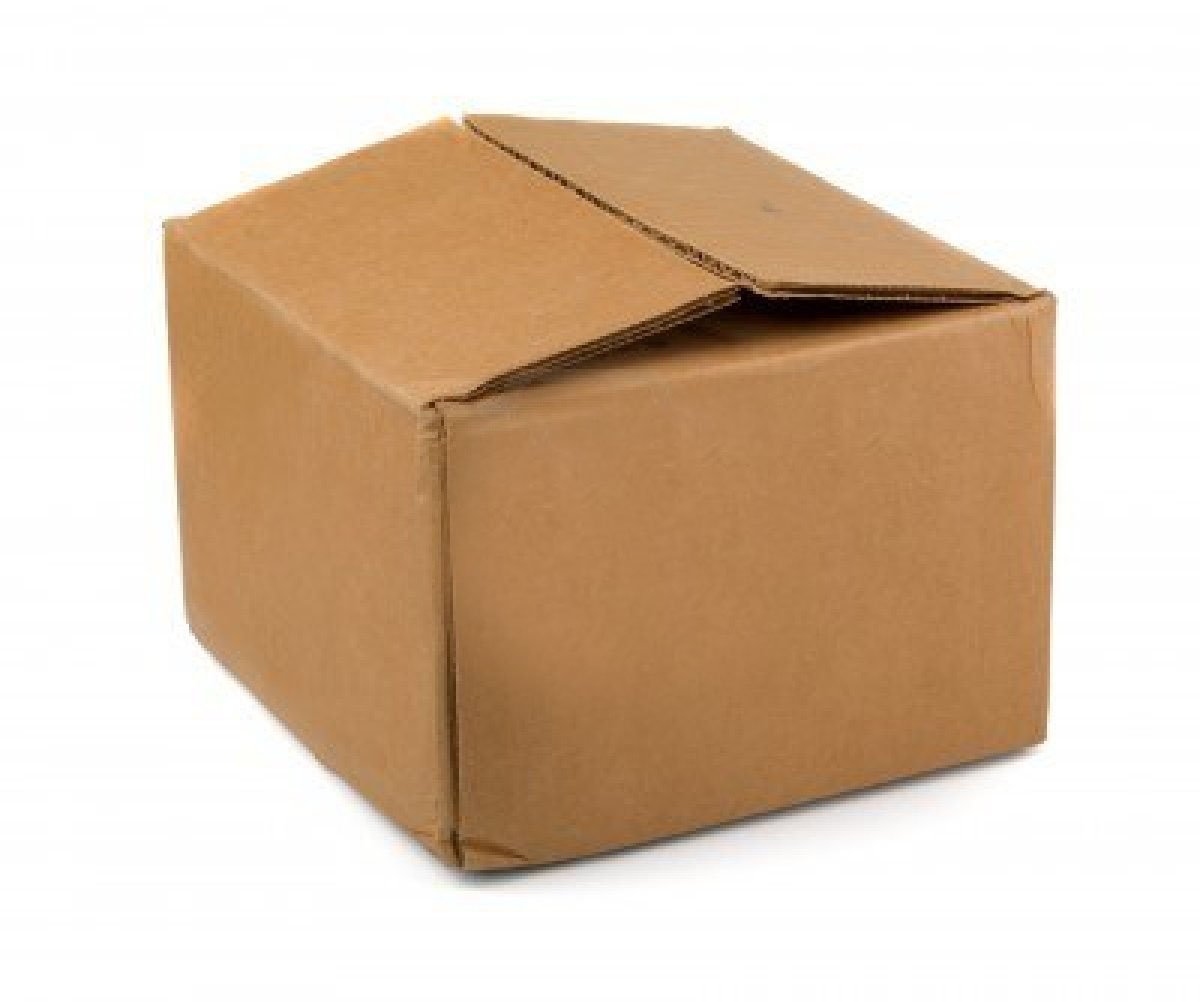 намокшая картонная коробка. старая картонная коробка. мятые картонные коробки. мокрая коробка. мокрая картонная коробка.