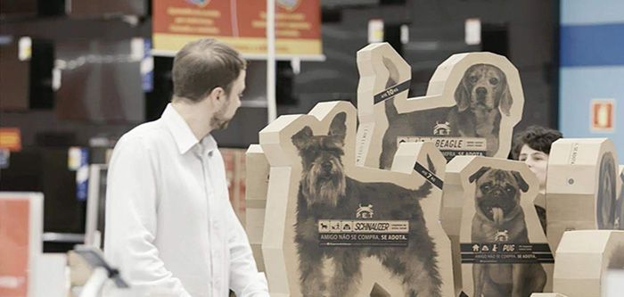Des packagings qui nous rappellent que les animaux ne sont pas des objets - bit.ly/2hi6NSd
