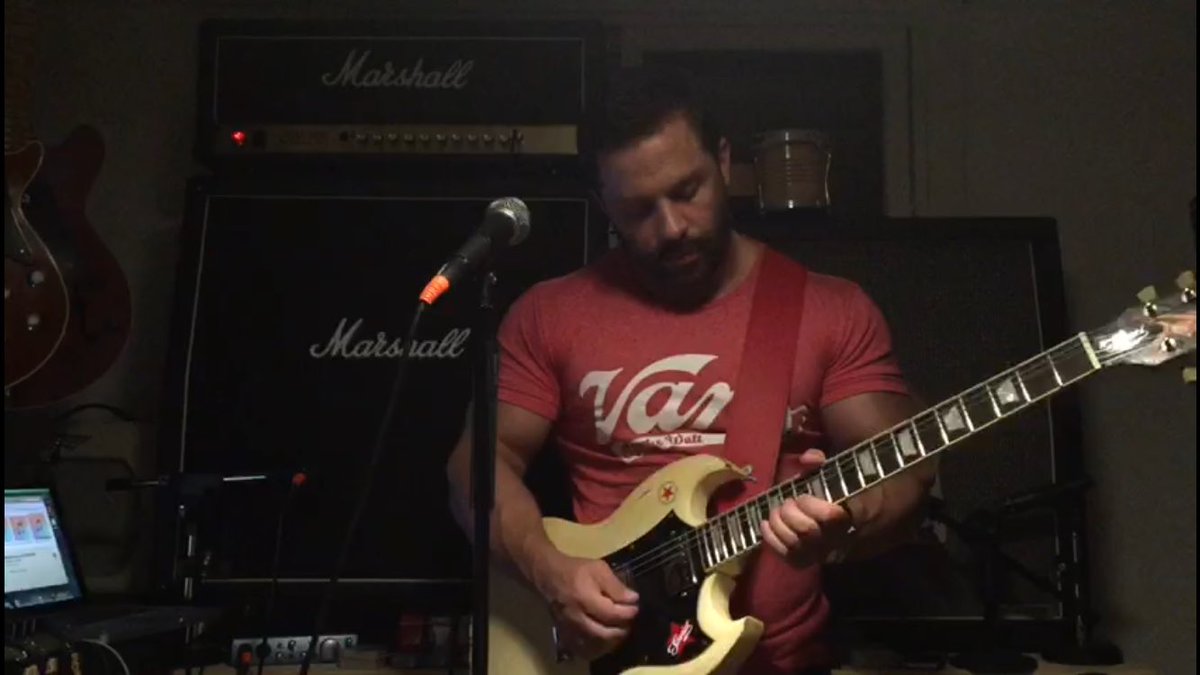 sovietcustom's tweet image. #martindagnesejazz #martindagneserecital #martindagneseenvivo #martindagneseguitarra #jazzbuenosaires #jazzrock #jazzband #borisclub