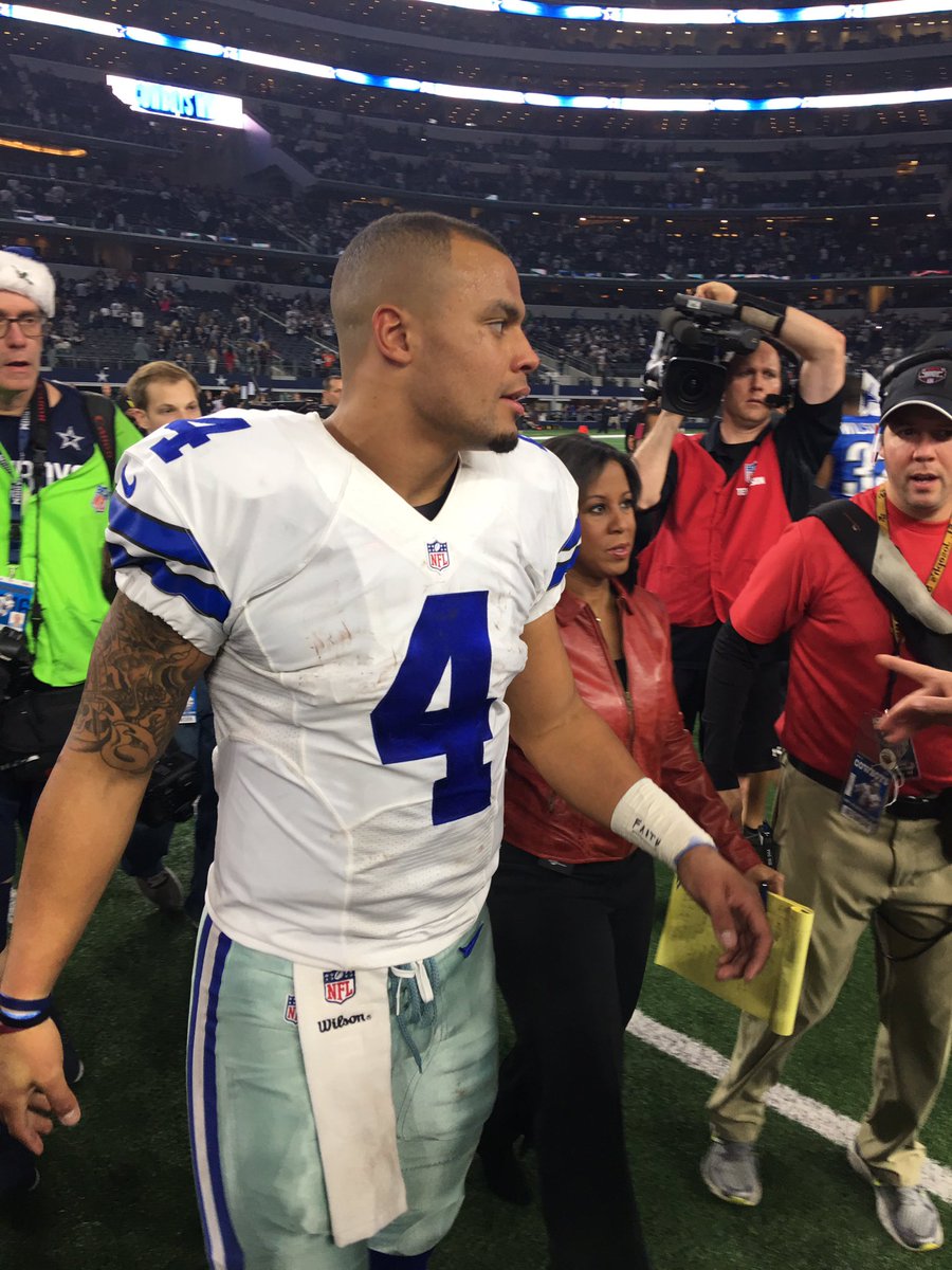 ESPNNFL's tweet image. ✅ 1st @dallascowboys rookie QB to start MNF. 

✅1st @dallascowboys rookie QB to win on MNF.