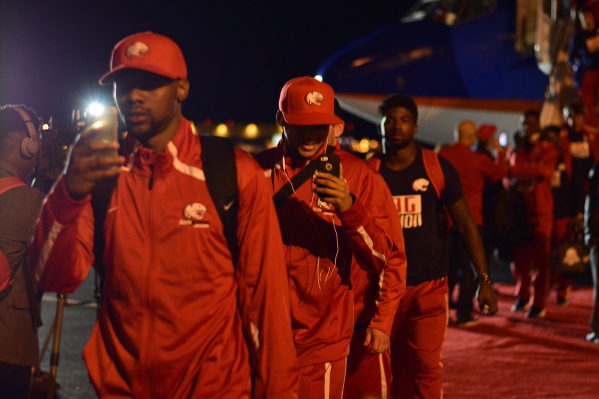 theARIZONABOWL's tweet image. .@JagsFootball has arrived and festivities for the #novaAZBOWL are officially underway!