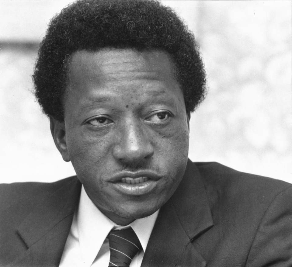 BFHSNetwork's tweet photo. #SonnyWright, who made Peoples the first black-owned bank in Miami-Dade, dies at 81 https://t.co/zg7zXRaFDQ #teamBFHS https://t.co/7hsMFzVrqK