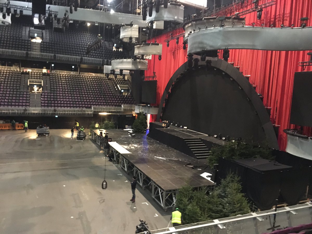 De bouw is begonnen! Nog twee nachtjes! #gymgala #ziggodome