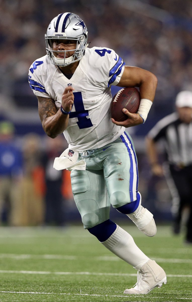 dak prescott cleats