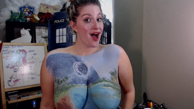 The result of the body painting show tonight, with a fansign for @HapPond!! Tonight was so fun, thanks