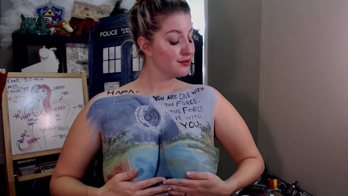 The result of the body painting show tonight, with a fansign for @HapPond!! Tonight was so fun, thanks