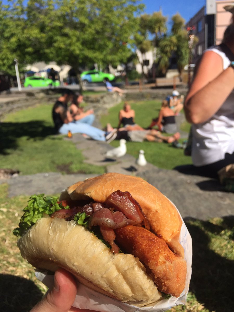 KurtJames167's tweet photo. Well it's true what they say. #fergburger You certainly didn't disappoint! @paigepato https://t.co/2SYR4nJkrX