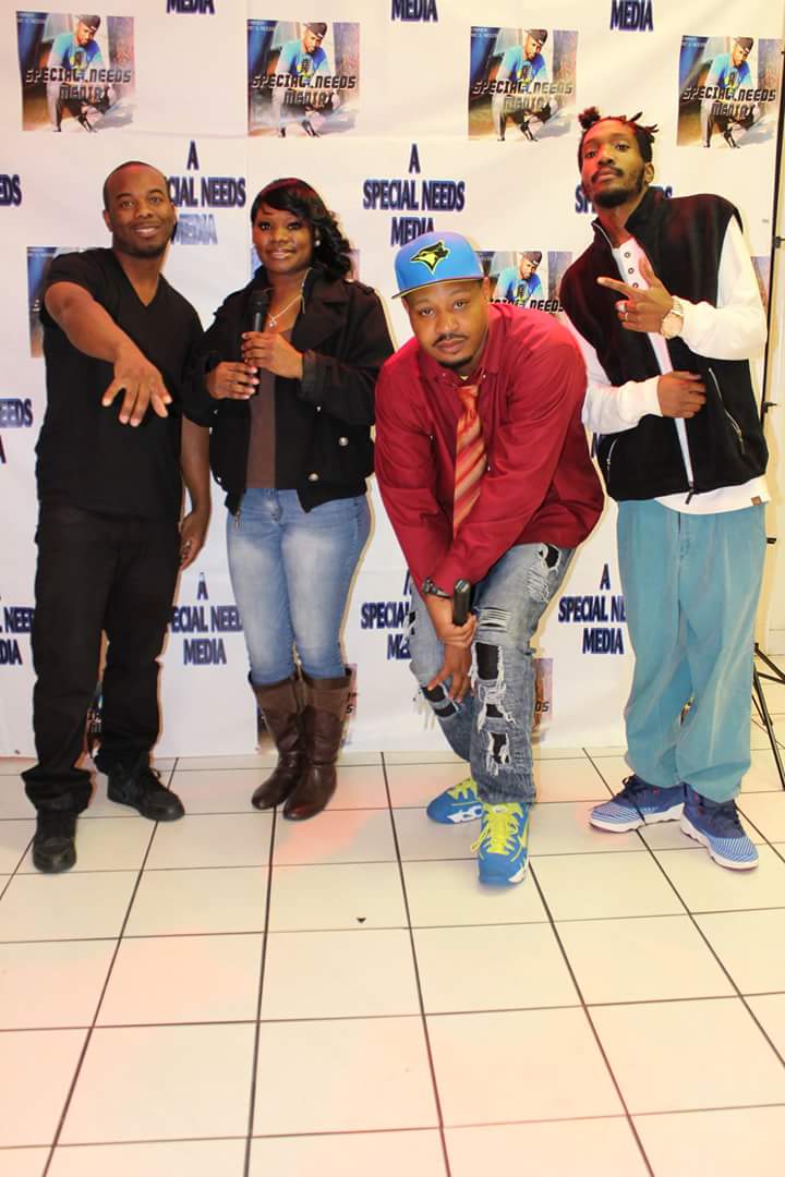 q20eastboundwvp's tweet photo. FROM RIGHT TO LEFT @QUEBLUE @SAMBEMIXING @PANESSIARUFF @DEEJAYJUNE @RAPATHONTELEVISIONSTUDIOS 
#BLESSED #WATTSRECORDS #PBAMANANGMENT https://t.co/DXqQ9hmwP7