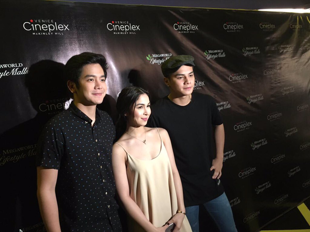 iamjamesbanaag's tweet photo. PHOTOS: @officialTIMYAP holds special block screening of #VinceandKathandJames tonight at Venice Cineplex, McKinley Hill. #VKJBoxOfficeDay3 https://t.co/U17abBr1jk