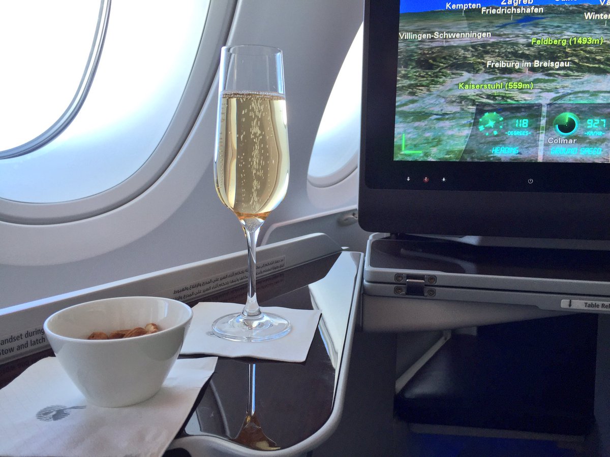 JetsetBoyz's tweet photo. A #2016TravelHighlight was flying @QatarAirways fantastic A380 business class Paris - Doha. A truly amazing & unforgettable experience! https://t.co/PFsZX5C5C4