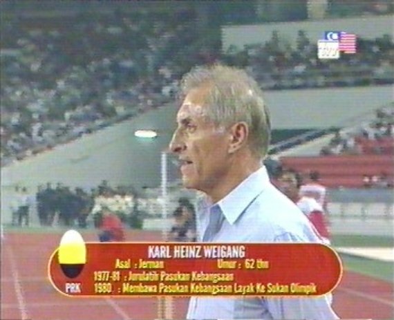 twt_trivia_bola's tweet photo. Perak merupakan pasukan pertama menjulang Piala Malaysia di Stadium Nasional Bukit Jalil setelah menewaskan Terengganu pada 12 Disember 1998 https://t.co/ETOF3s51v5