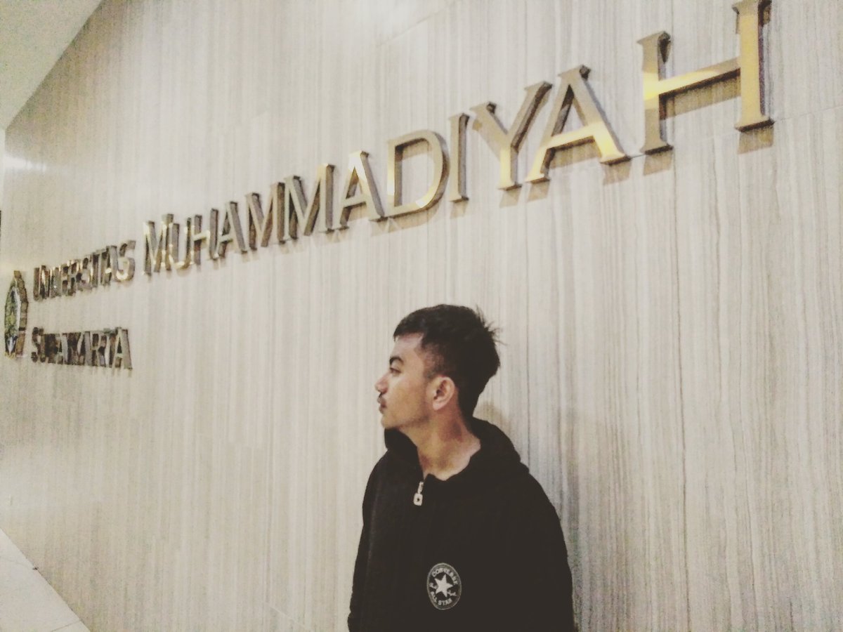 Maruf_75's tweet photo. Anak Ums https://t.co/NLhyIig6tq