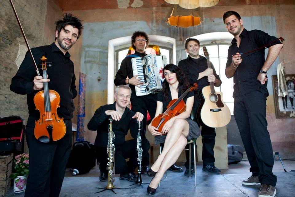 LNVMagazine's tweet photo. il #7gennaio il @TeatroMiela suona #klezmer con i #KlezRoym. @catedz @DiscoverTrieste ci vediamo là! https://t.co/w9WKW1rm85 https://t.co/LPb267sQjW