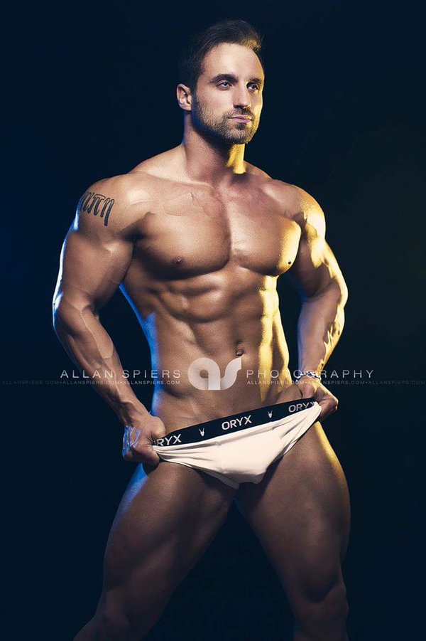 WomensEyeCandy1's tweet photo. Is @ThaZohan #HunkOfTheYear2016 to vote retweet/fave #Round1 ends 8am UK 31st Dec https://t.co/R78tOsmaaP https://t.co/r09RGkuoXi