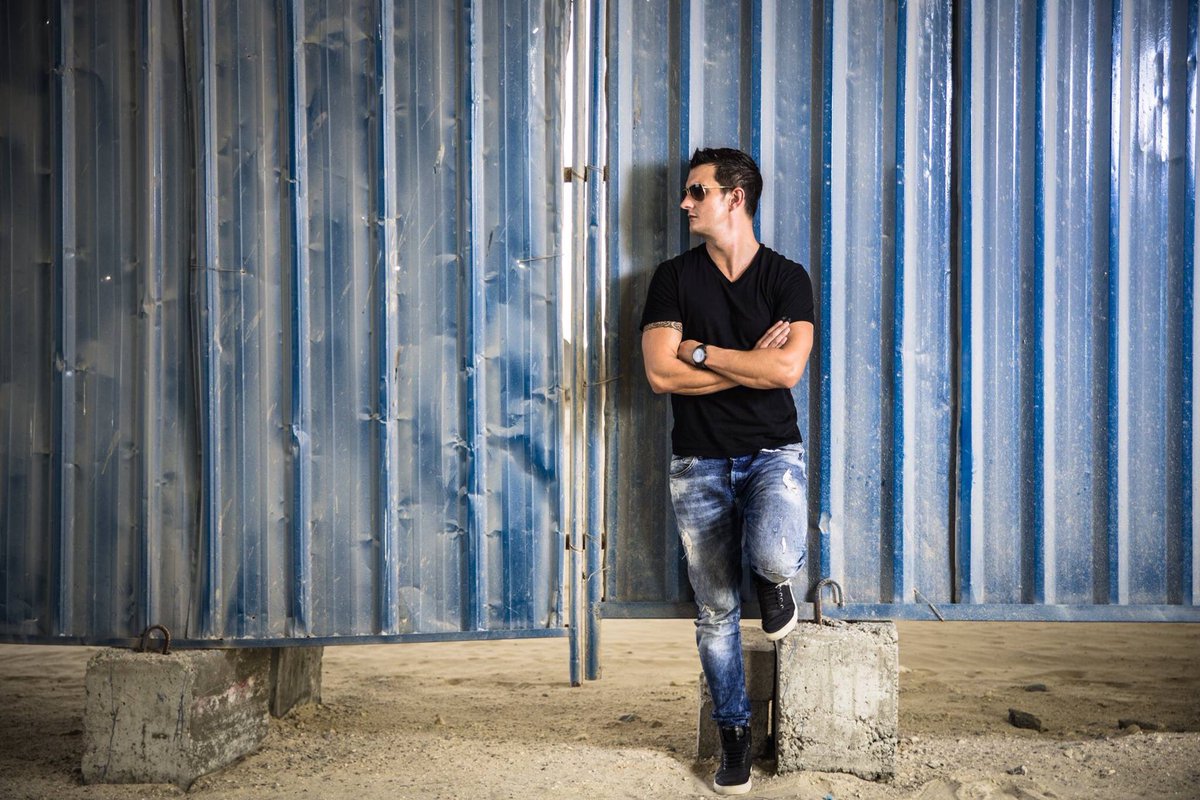 Its Ladies night tonight so catch me spinning all the latest R&amp;B and chart hits 7-11pm #doubledeckersdubai #dj #music #ladiesnight #dubai