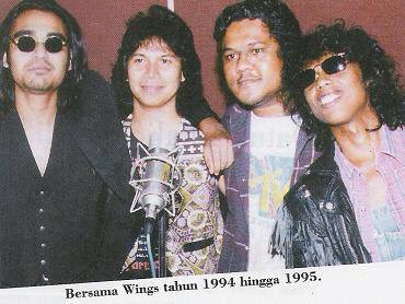 טוויטר Aku בטוויטר Lagendarock Mel Album Orang Asing Sampai Hati Ni Aku Masih Simpan Dan Layan Semua Lagu2 Dia