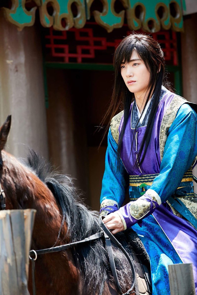 ট ইট র Hyungsik Luv Jp 12 27 ファラン Facebookより どこかへ風のように走るサムメクジョン 何があるのでしょうか すごく気になる 高画質画像 白馬ならぬ茶馬に乗った王子様ヒョンシク 박형식 화랑 ヒョンシク 박서준 고아라 ট ইট র Hyungsik Luv Jp 12 27 ファラン Facebookより どこかへ風のように走るサムメクジョン 何があるのでしょうか すごく気になる 高画質画像 白馬ならぬ茶馬に乗った王子様ヒョンシク 박형식 화랑 ヒョンシク 박서준 고아라